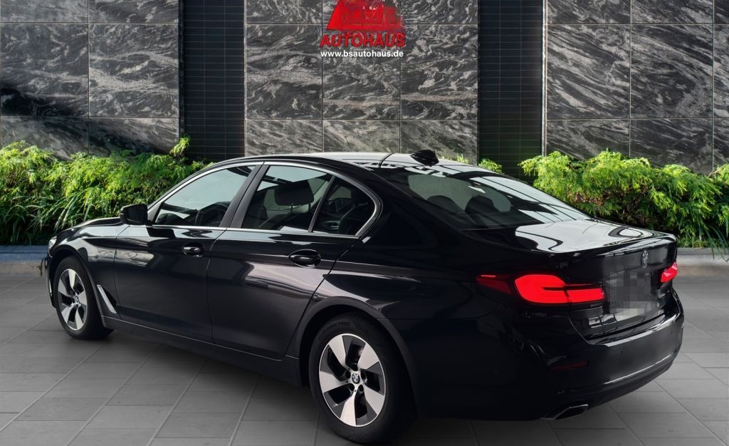 BMW 520d Aut. Head-Up Innovationspaket Leder Laserli foto 10