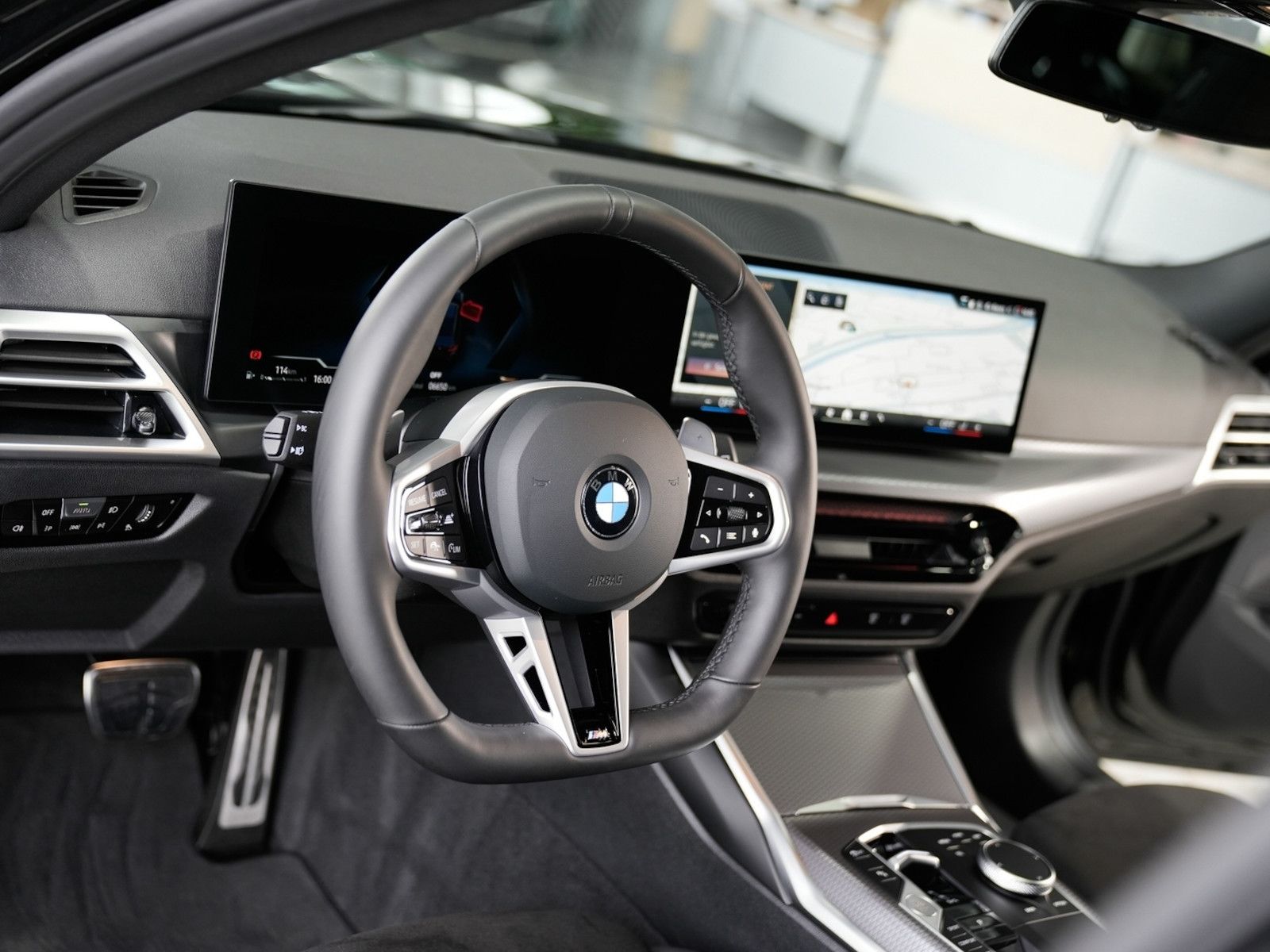 BMW 320d xDrive Touring M Sport Panorama 19LM foto 2
