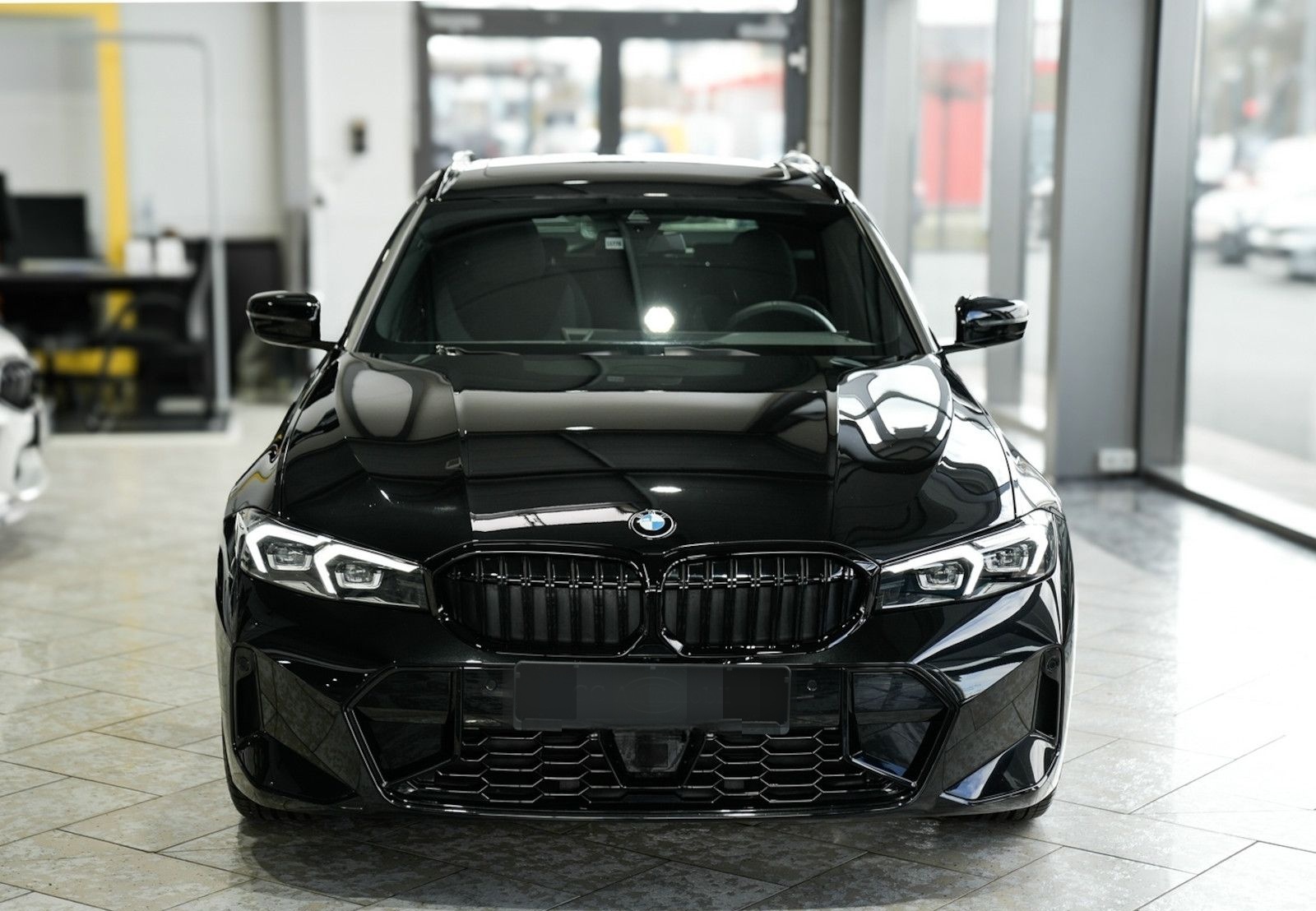 BMW 320d xDrive Touring M Sport Panorama 19LM foto 5