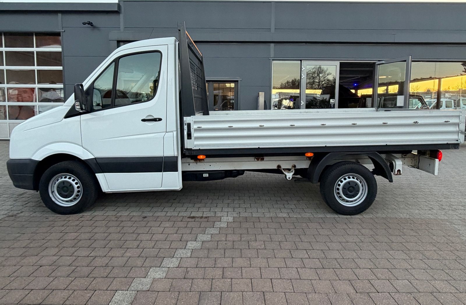 Volkswagen Crafter Pritsche 35 mittel L2 Kamera Klima foto 10