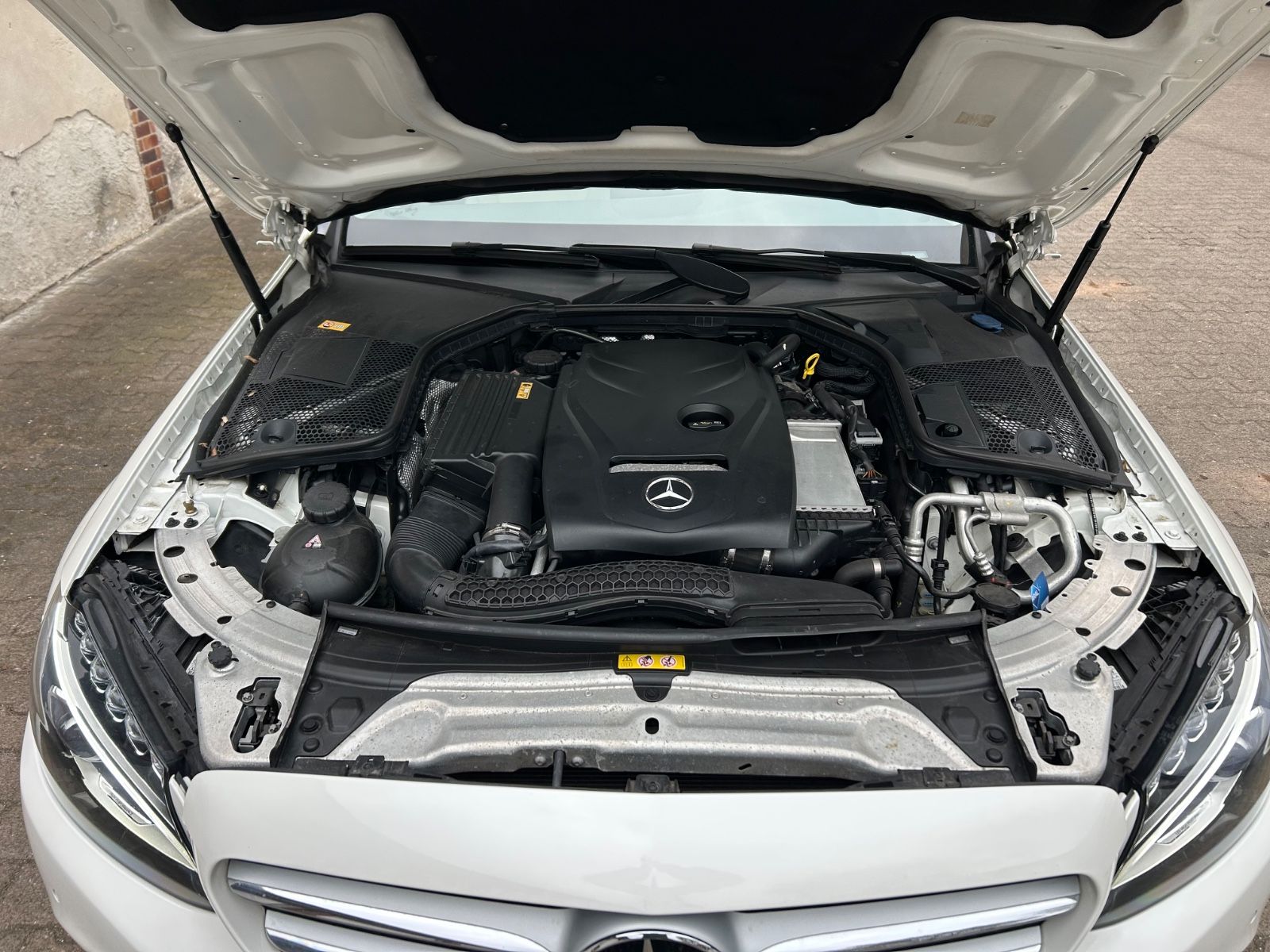 Mercedes-Benz C 200 C Limousine C 200 CGI/Top Car nur 73TKM foto 22