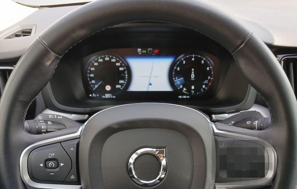 Volvo V60 Kombi Momentum Pro Mild-Hybrid Geartronic foto 12