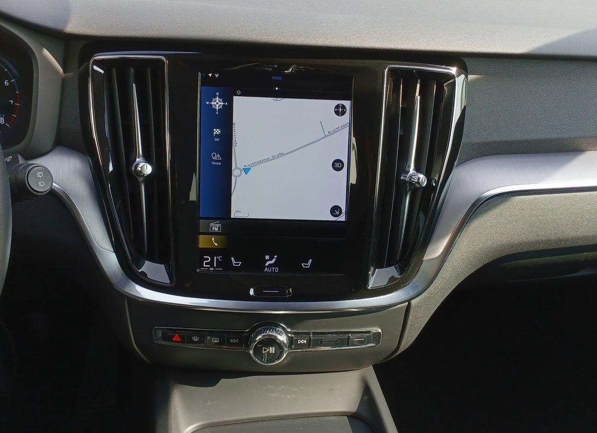 Volvo V60 Kombi Momentum Pro Mild-Hybrid Geartronic foto 13