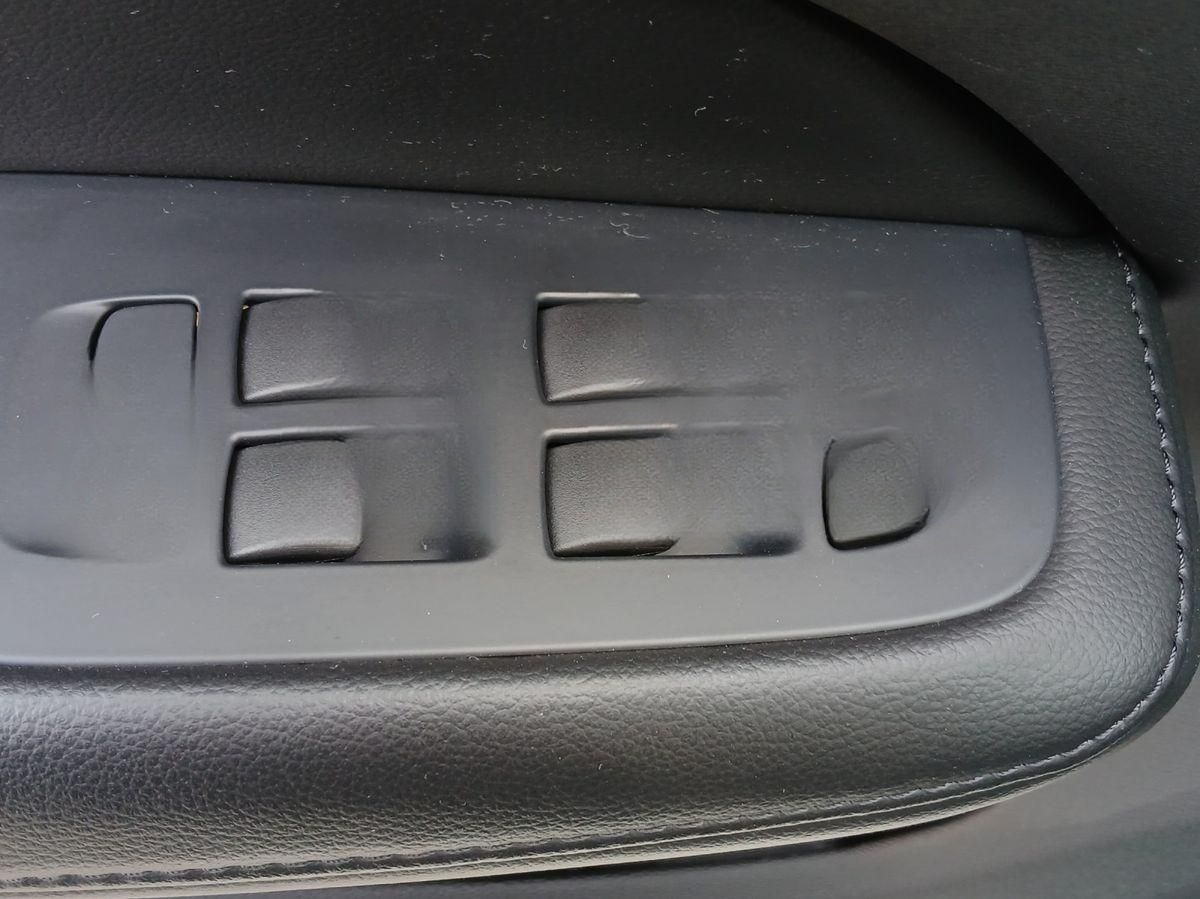 Volvo V60 Kombi Momentum Pro Mild-Hybrid Geartronic foto 14