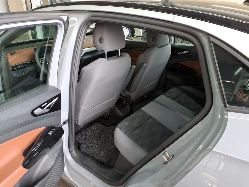 Volkswagen ID.5 Pro *ACC*APP CONNECT*CCS*PDC*LED*NAVI* foto 6