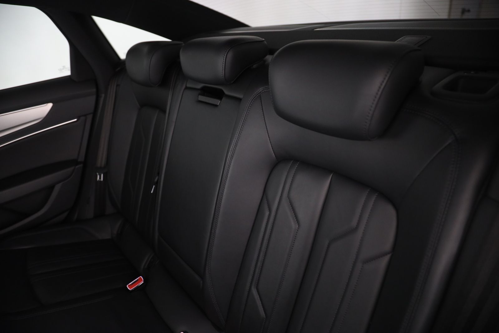 Audi A6 Limousine 55 TFSI quattro Sport | PANO | foto 15