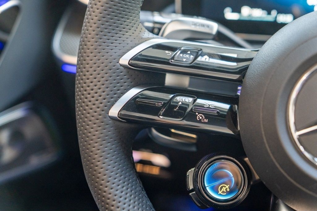 Mercedes-Benz AMG CLE 53 4MATIC+ Cabriolet AUT SpurH foto 18