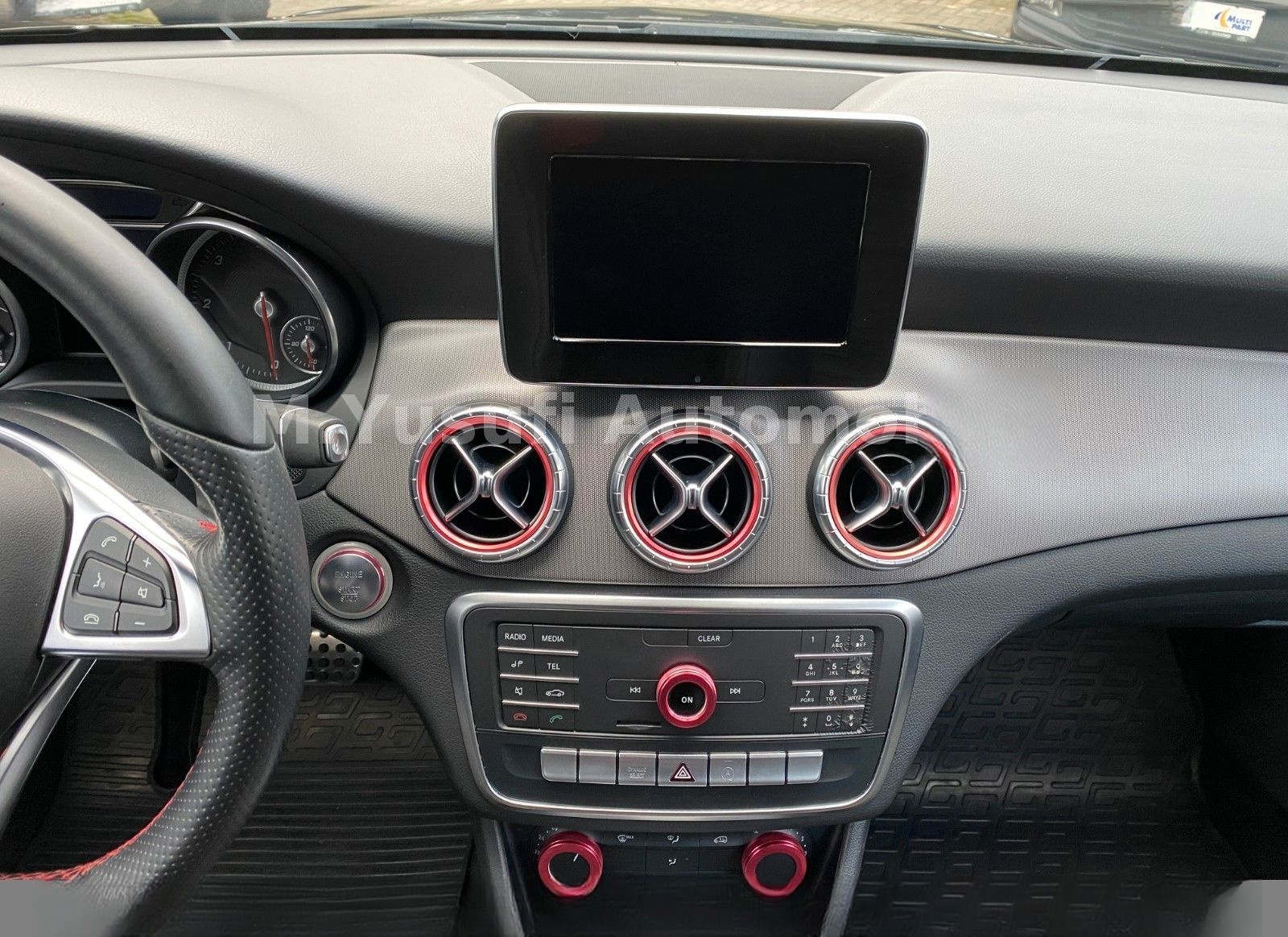 Mercedes-Benz CLA 220 d 7G-DCT SHOOTING BRAKE AMG-LINE foto 24