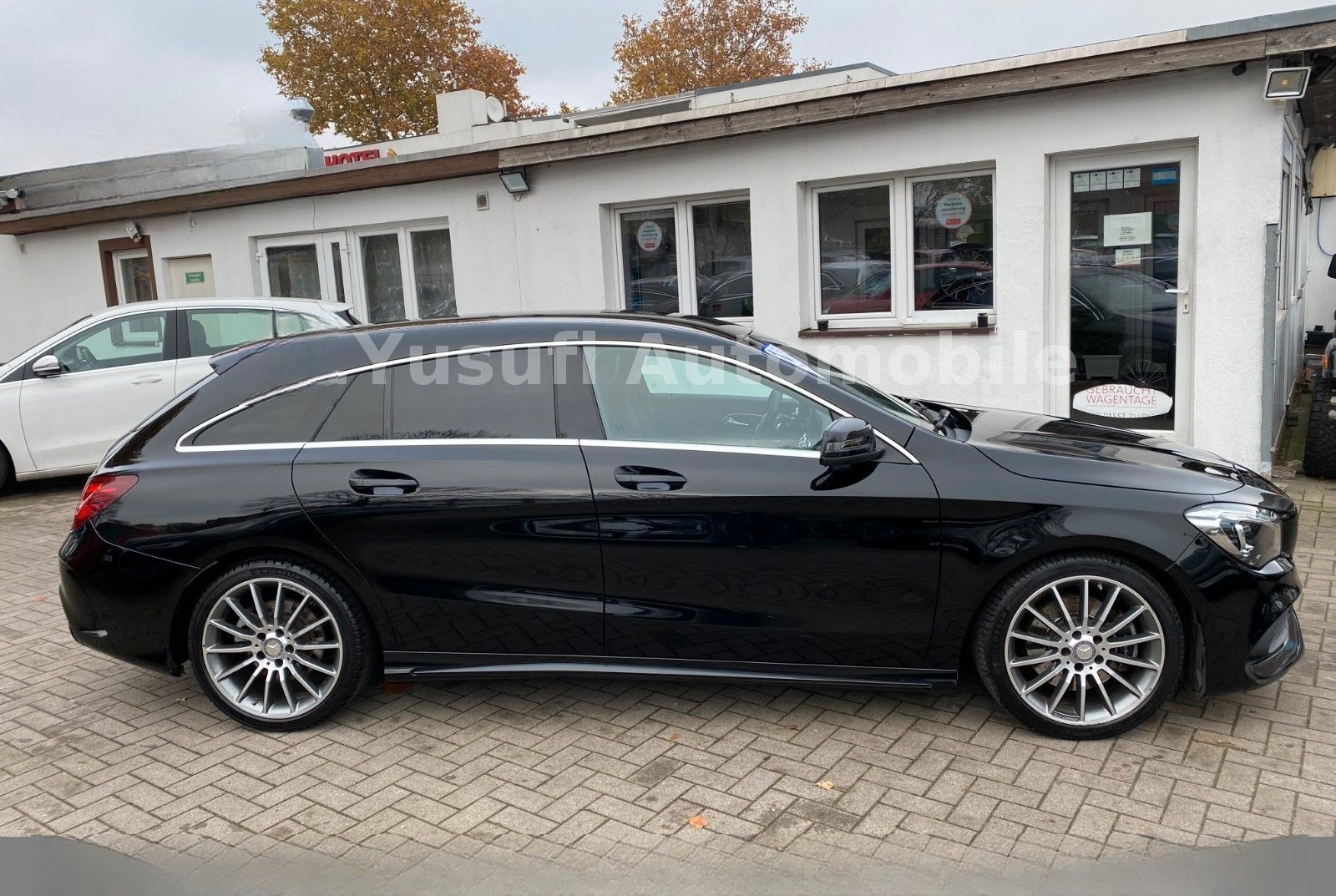 Mercedes-Benz CLA 220 d 7G-DCT SHOOTING BRAKE AMG-LINE foto 9