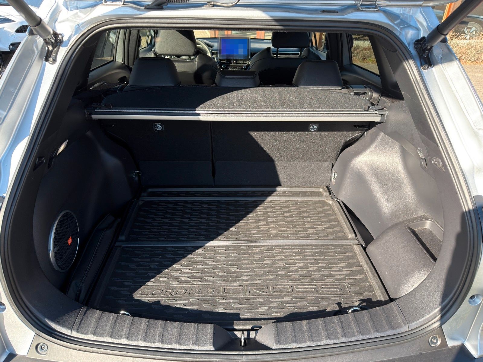 Toyota Corolla Cross 2.0 Hybrid AWD Lounge foto 11