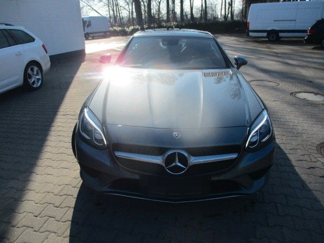 Mercedes-Benz SLC 180 9G-Tr. LED Navi Airscarf Pano Totw. PDC foto 3