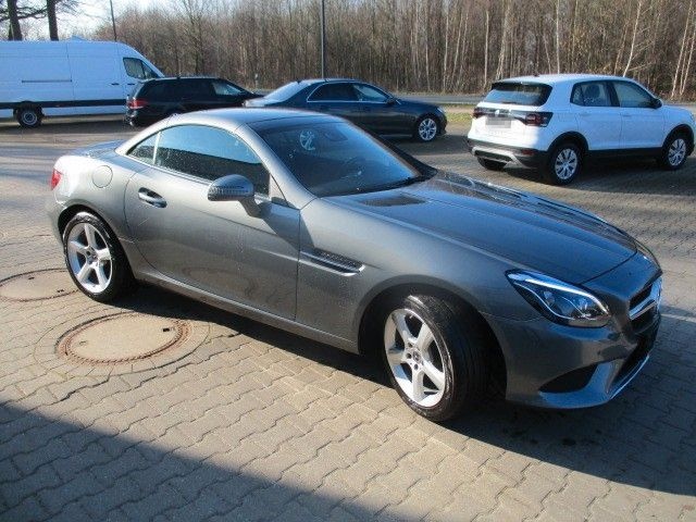 Mercedes-Benz SLC 180 9G-Tr. LED Navi Airscarf Pano Totw. PDC foto 4