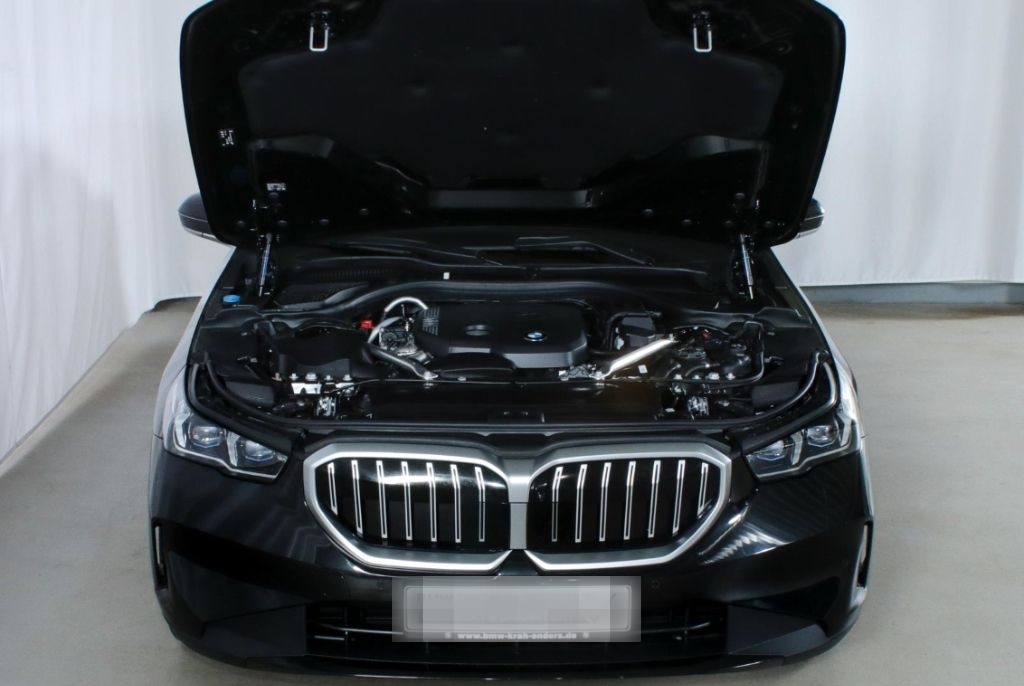 BMW 520 d xDrive Lim. AHK Memory 4xSHZ ACC StandHZG foto 14