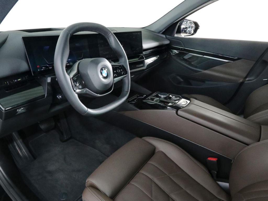 BMW 520 d xDrive Lim. AHK Memory 4xSHZ ACC StandHZG foto 7