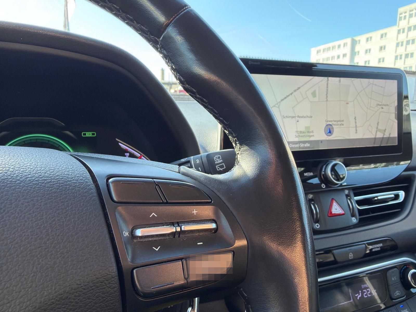 Hyundai i30 SITZHEITZUNG/PDC/CARPLAY/NAVI/CAM/LHZ foto 16