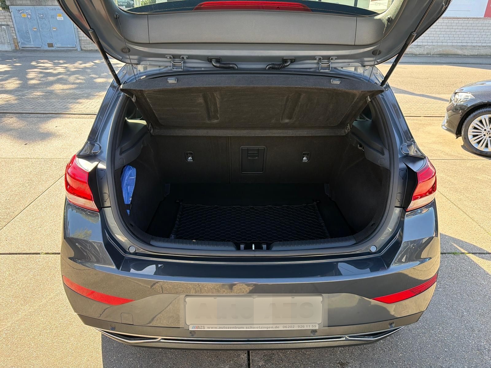 Hyundai i30 SITZHEITZUNG/PDC/CARPLAY/NAVI/CAM/LHZ foto 8