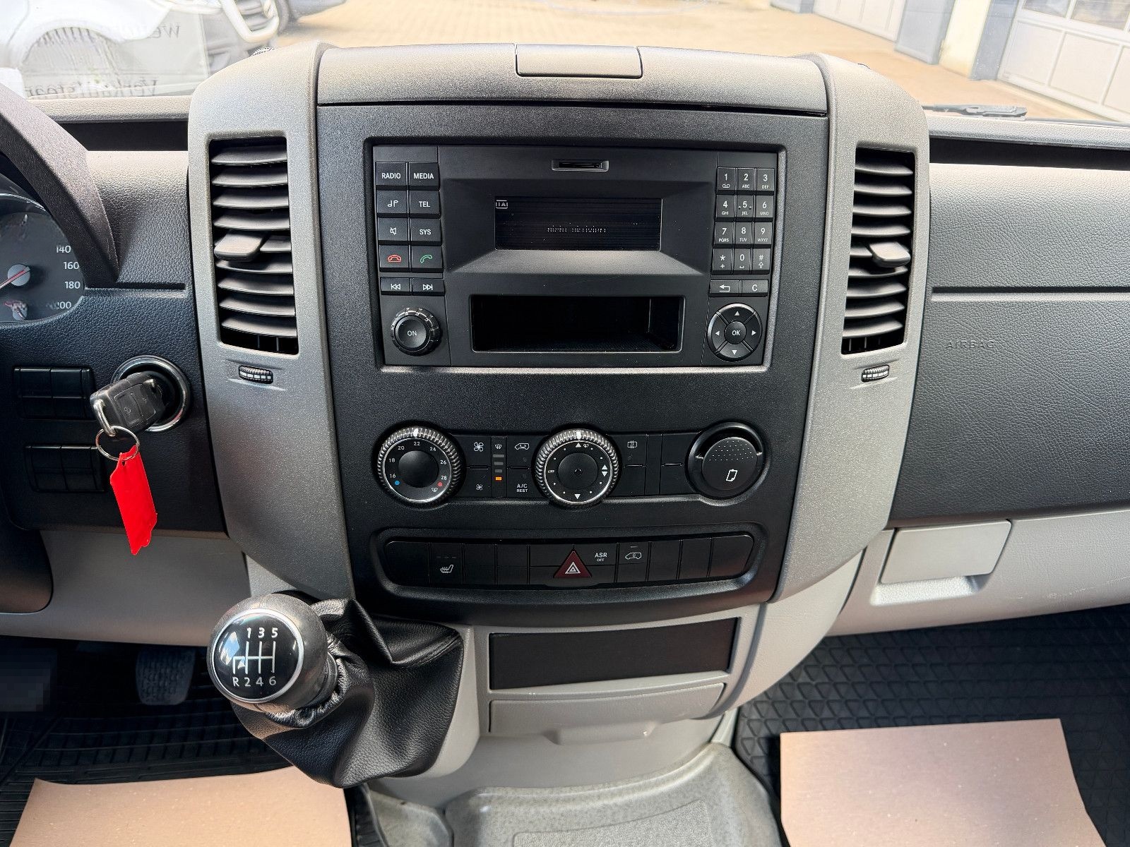 Volkswagen Crafter Pritsche Plane 35 mittel DoKa *AHK 3,5 T foto 22