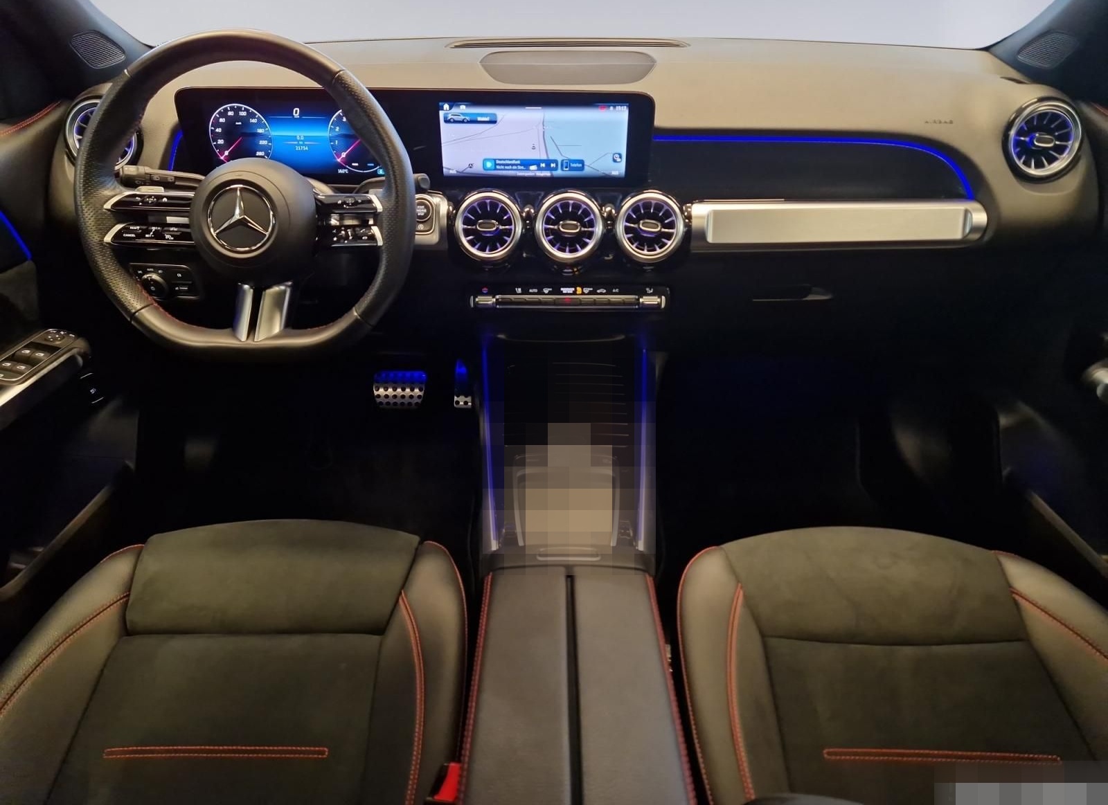 Mercedes-Benz GLB 200 AMG AHK Pano Night LED Kamera Ambiente foto 8