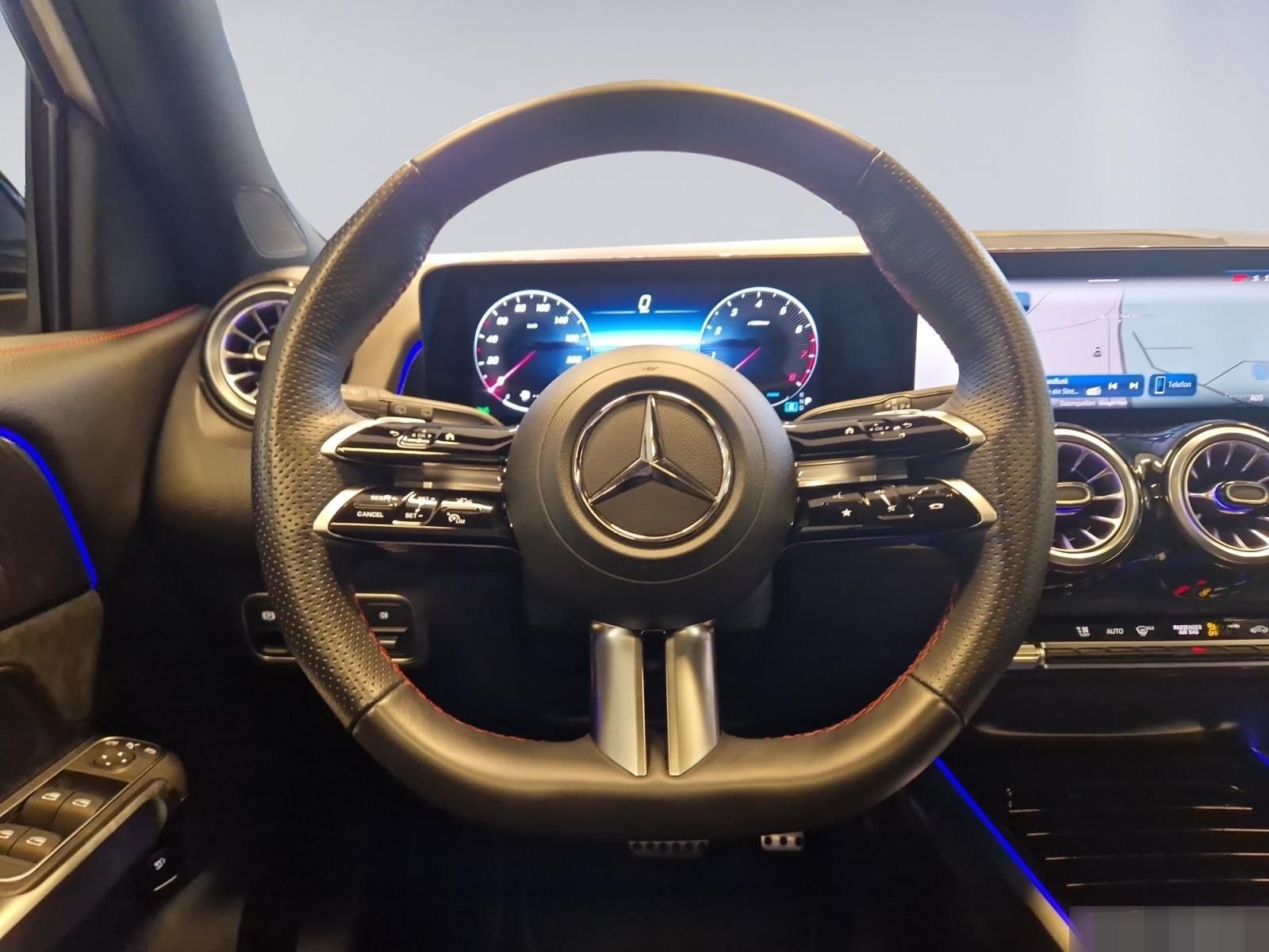 Mercedes-Benz GLB 200 AMG AHK Pano Night LED Kamera Ambiente foto 9