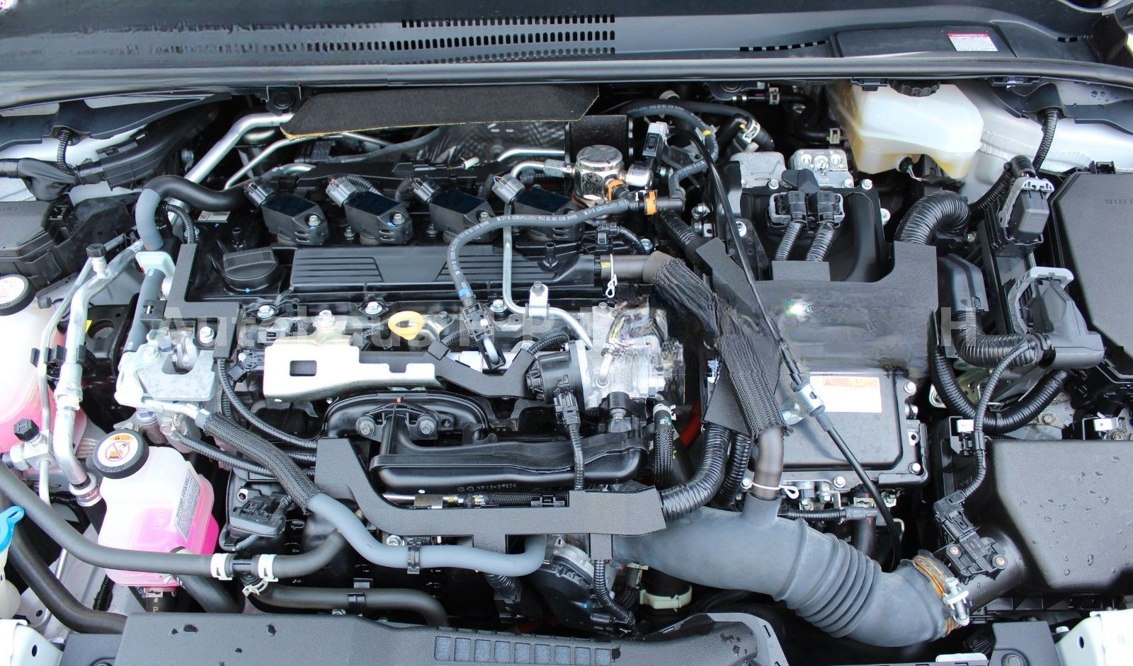 Toyota Corolla Hybrid GR Sport NAVI LED WINTERRÄDER foto 20