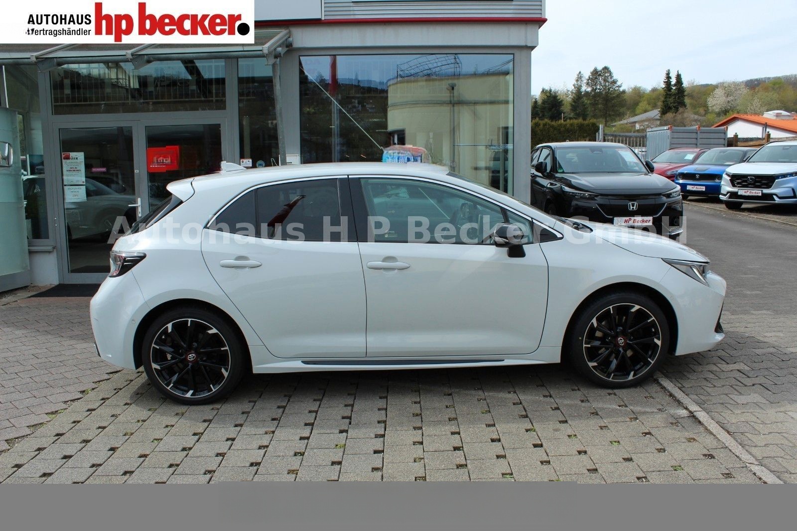 Toyota Corolla Hybrid GR Sport NAVI LED WINTERRÄDER foto 3