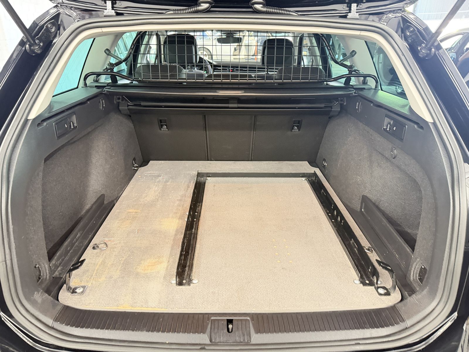 Volkswagen Passat Variant 2.0 TDI DSG 1.Hand ACC Navi RFK foto 12