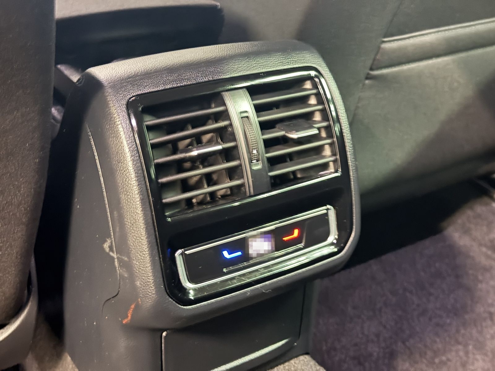 Volkswagen Passat Variant 2.0 TDI DSG 1.Hand ACC Navi RFK foto 19