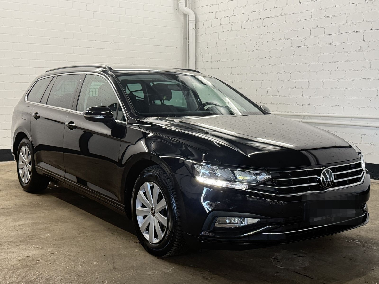 Volkswagen Passat Variant 2.0 TDI DSG 1.Hand ACC Navi RFK foto 3