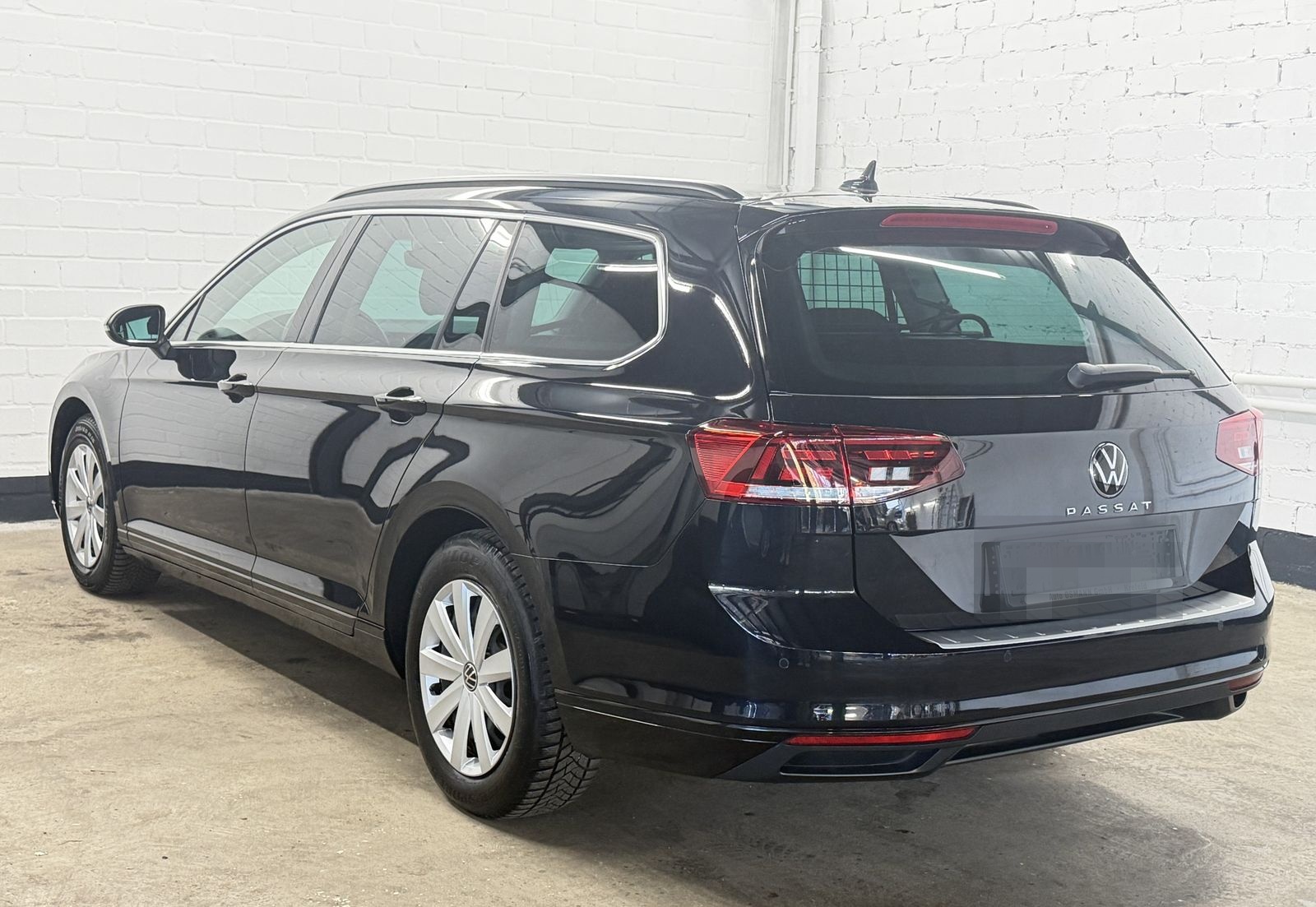 Volkswagen Passat Variant 2.0 TDI DSG 1.Hand ACC Navi RFK foto 8