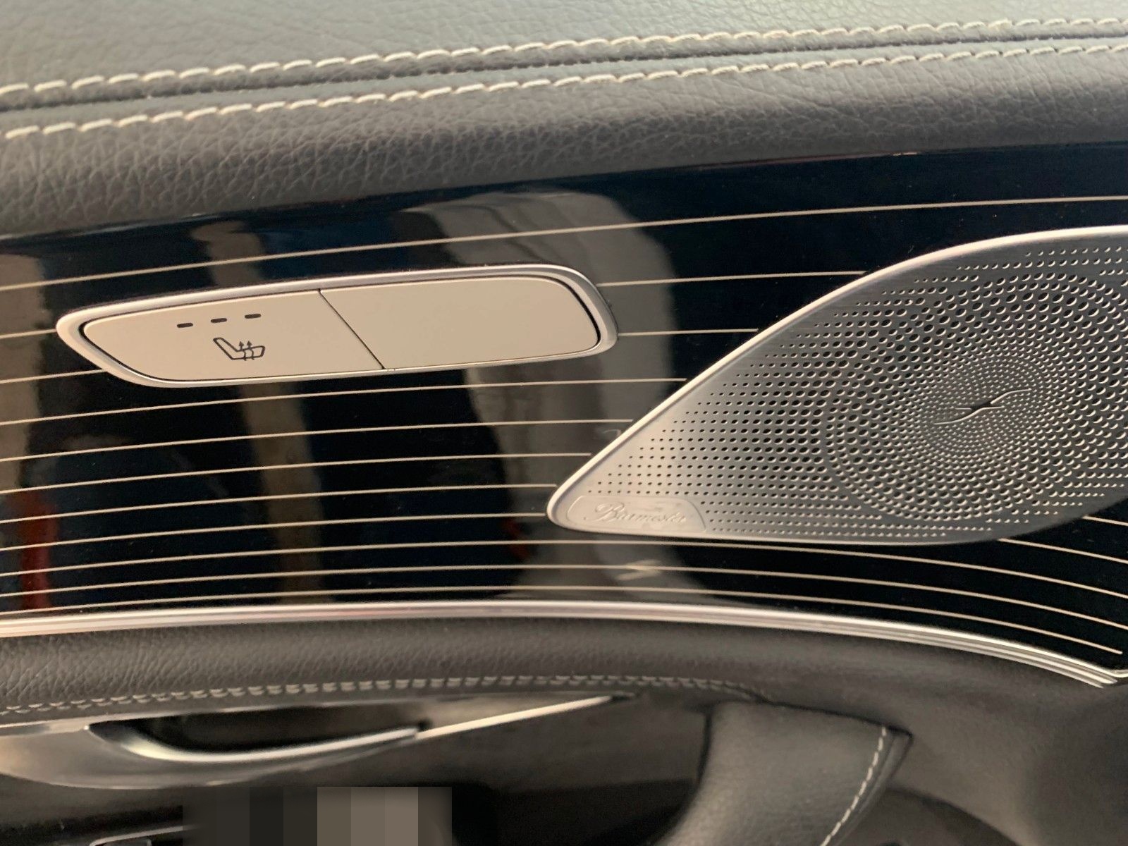 Mercedes-Benz CLS 400 d 4M AMG DISTR|MULTIBEAM|KAMERA|HUD foto 9