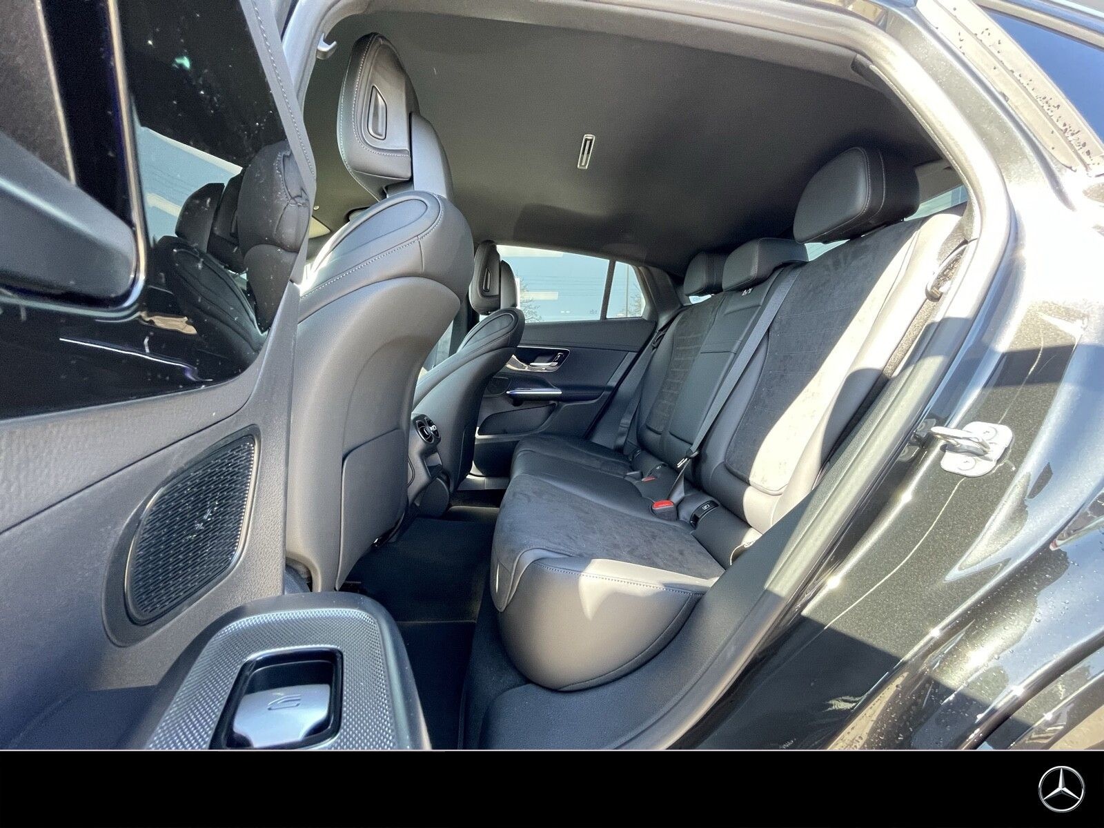 Mercedes-Benz GLC 300 d 4M Coupé AMG Night Dist DigLi AHK Memo foto 8