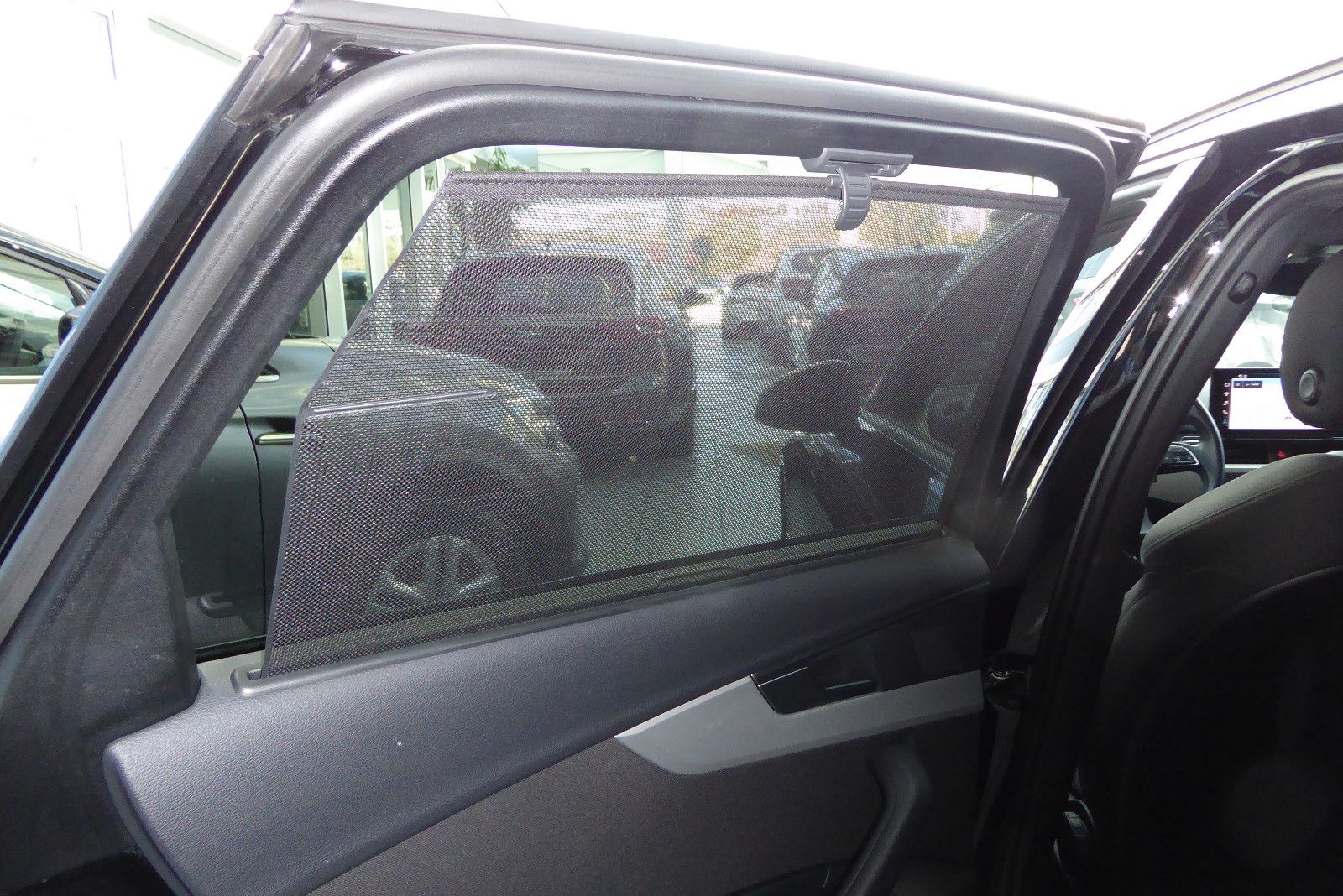 Audi A4 Avant 40 TDI 1.Hand Automatik Navi foto 16