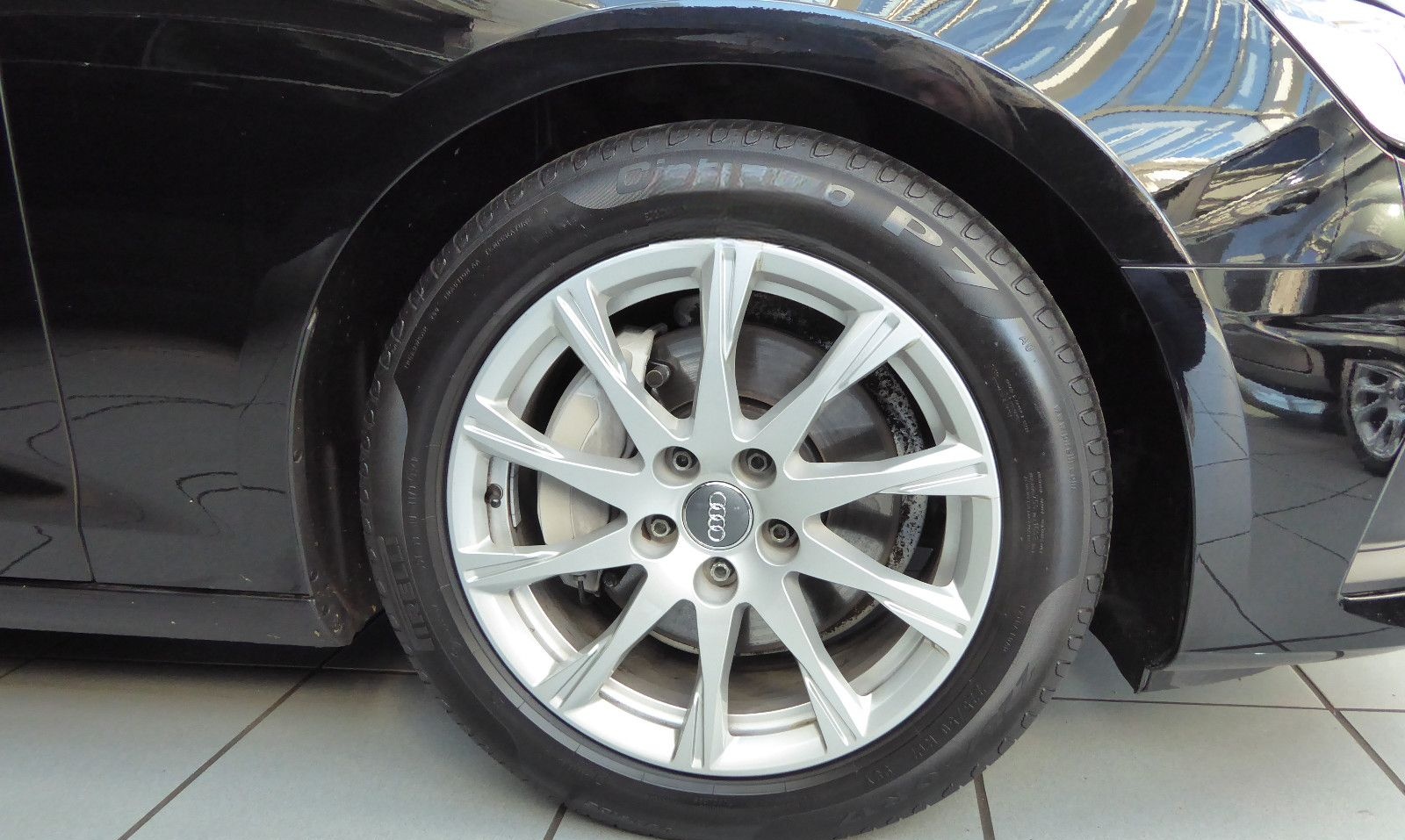 Audi A4 Avant 40 TDI 1.Hand Automatik Navi foto 18