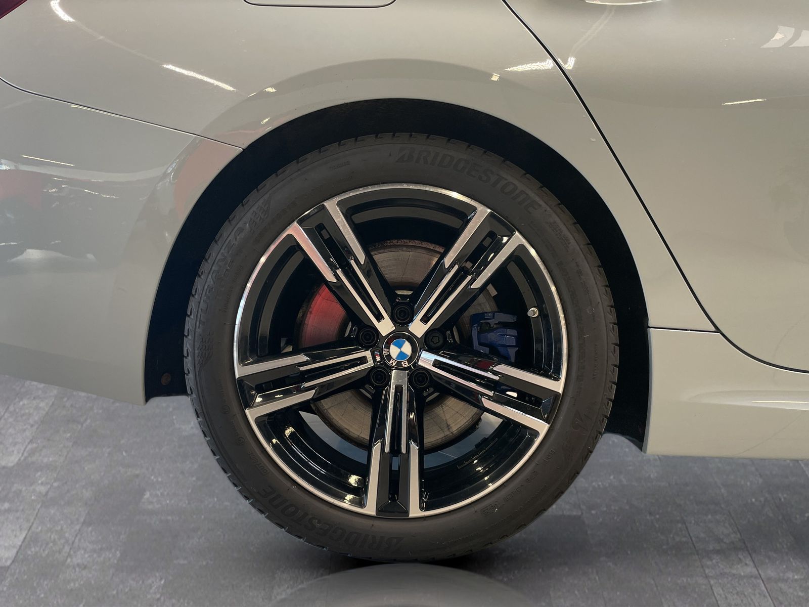 BMW 330d Touring M Sport LiveCockpitProf Kamera LED foto 11