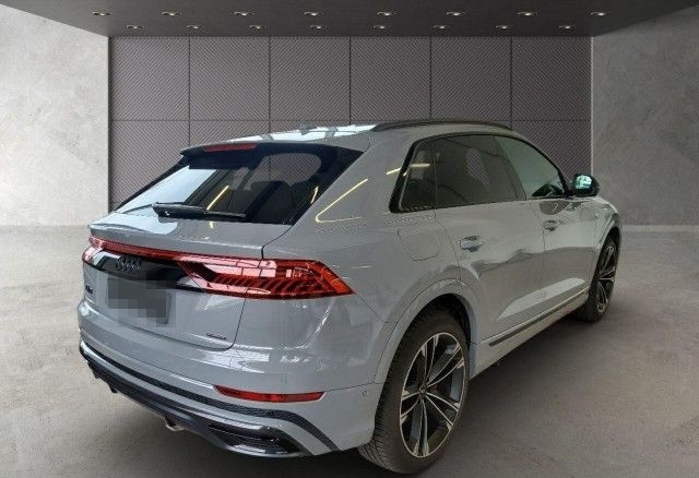 Audi Q8 50TDI S line quattro NAVI MATRIX STANDHZ PANO foto 4