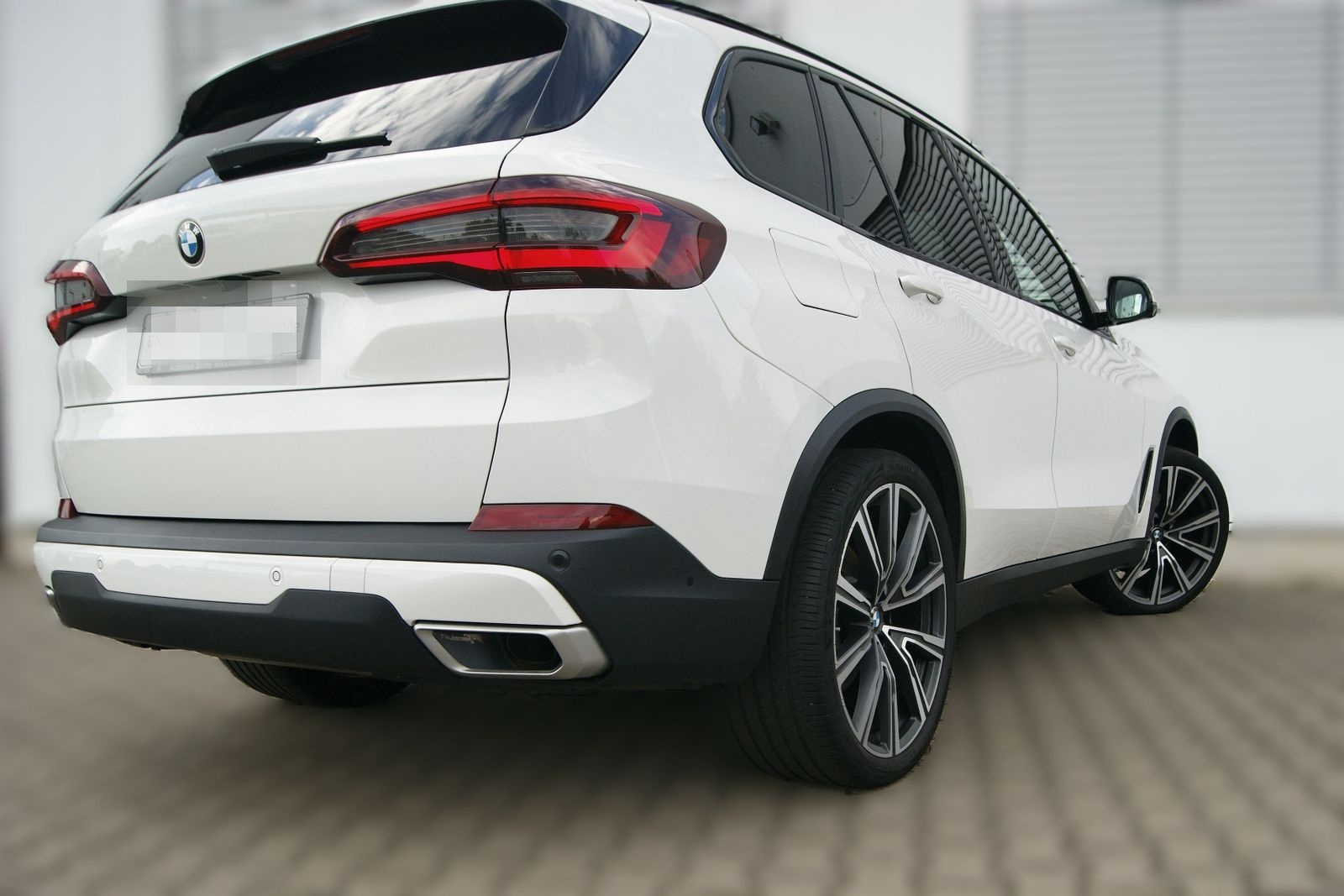 BMW X5 xDrive25d LASER*HUD*AHK*LHZ*22"*ACC*PARK-PLUS foto 7