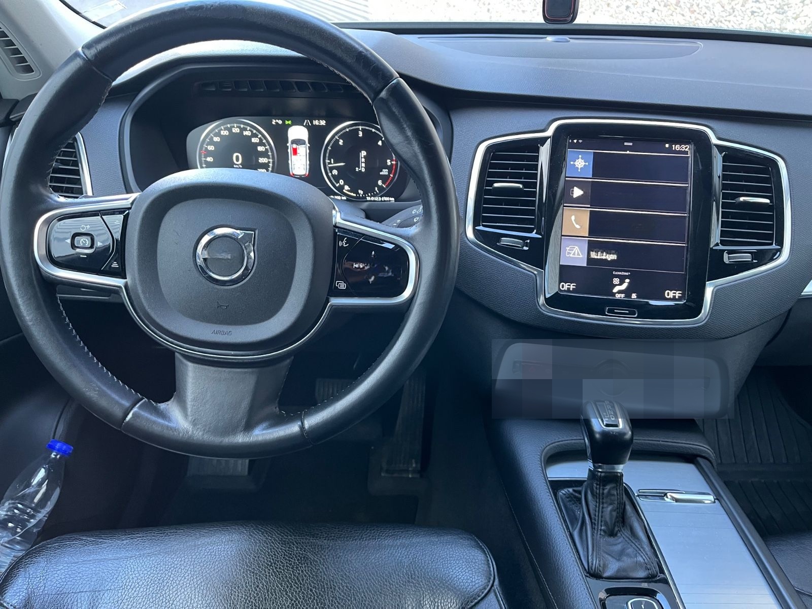 Volvo XC90 D5 AWD Geartronic Momentum foto 12