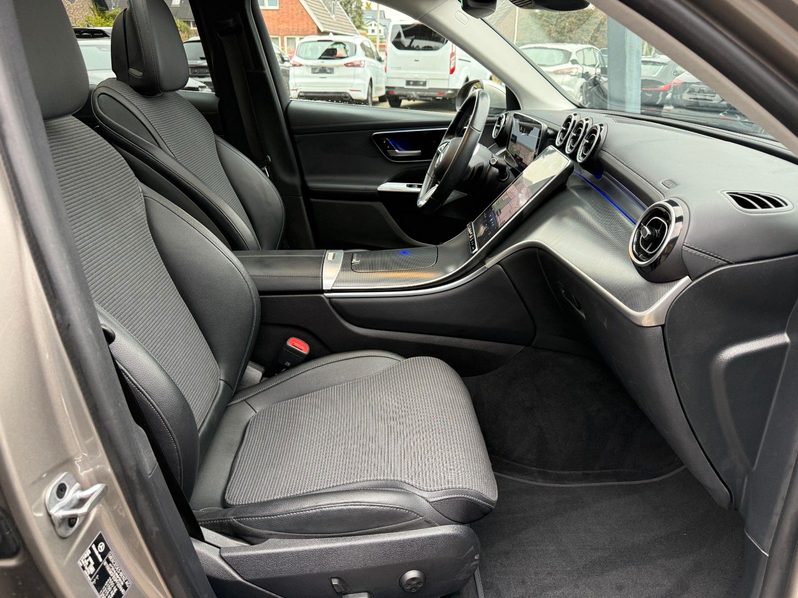 Mercedes-Benz GLC 220 d 4Matic Avantgarde Max Voll Pano foto 12