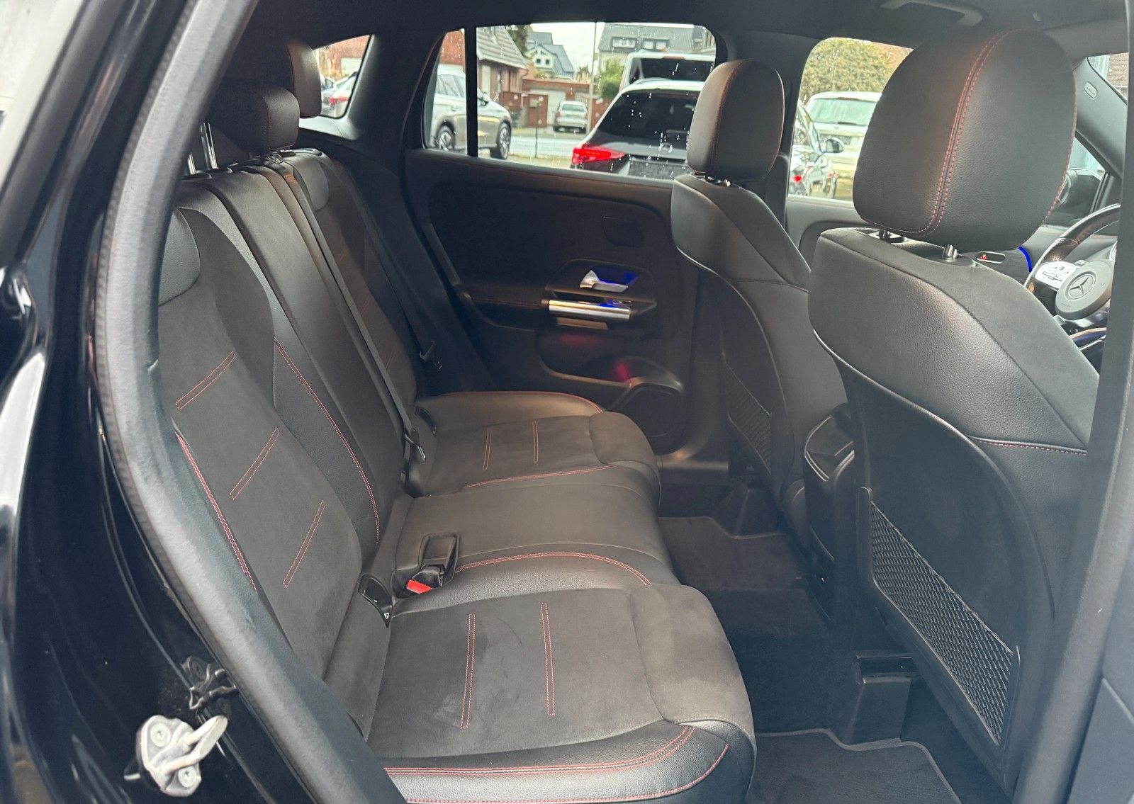 Mercedes-Benz GLA 220 d 4Matic AMG Line 20" Ambiente 360°Cam foto 13