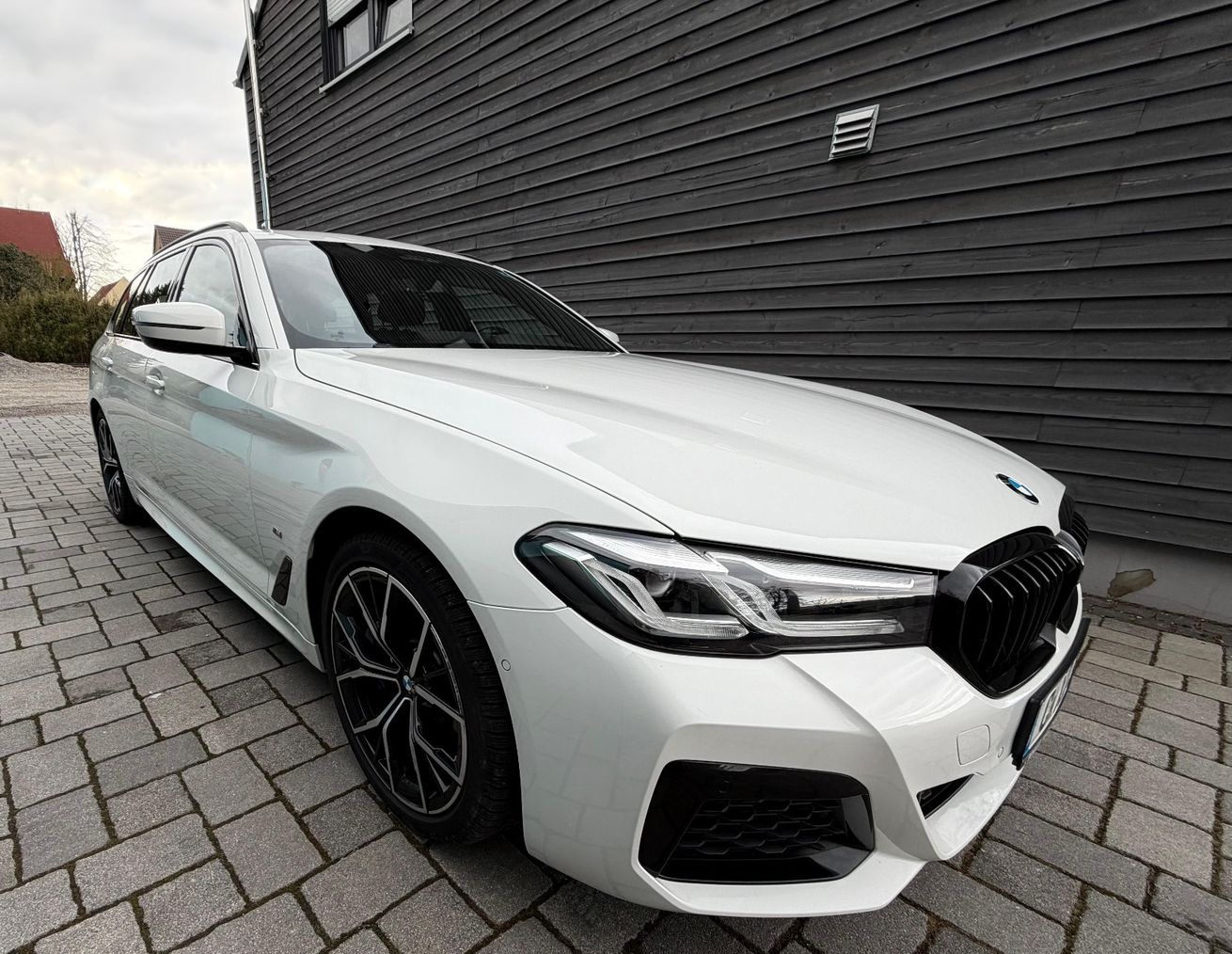 BMW 540 5 Touring 540 d xDrive M Sport foto 12
