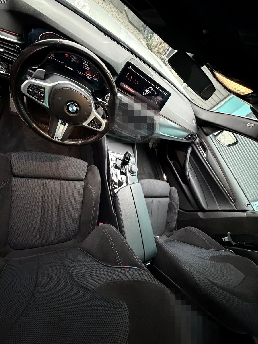 BMW 540 5 Touring 540 d xDrive M Sport foto 9
