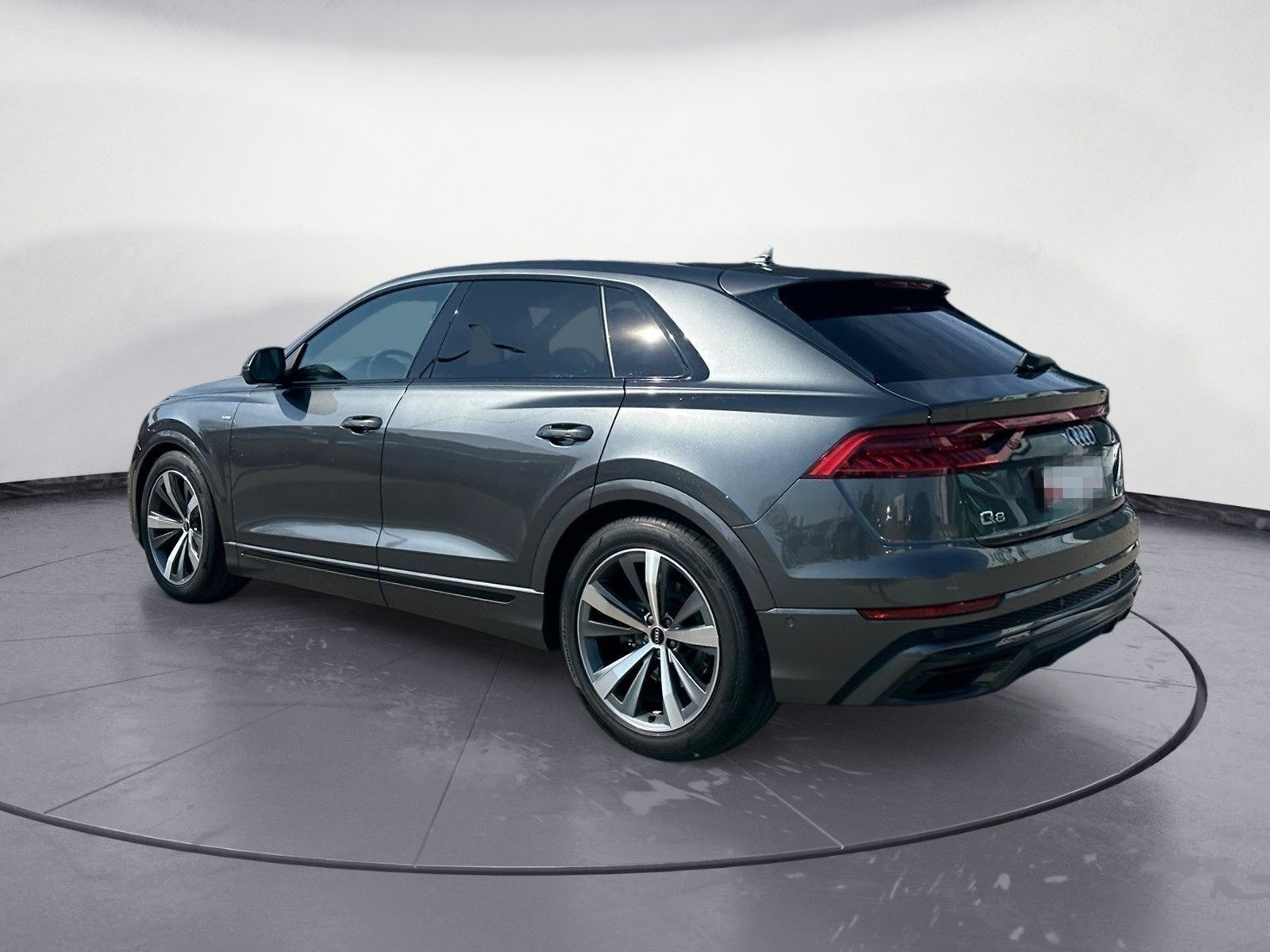 Audi Q8 50 TDI quattro S-Line B&O AirSuspension Matri foto 4