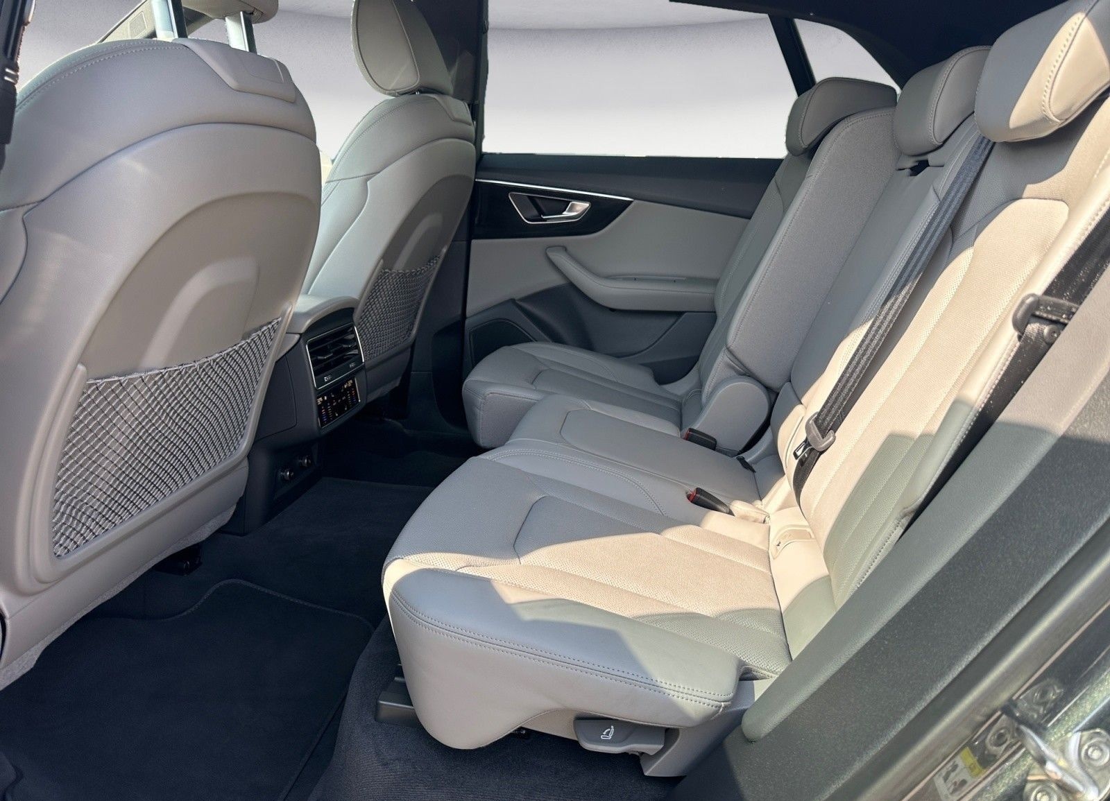 Audi Q8 50 TDI quattro S-Line B&O AirSuspension Matri foto 9