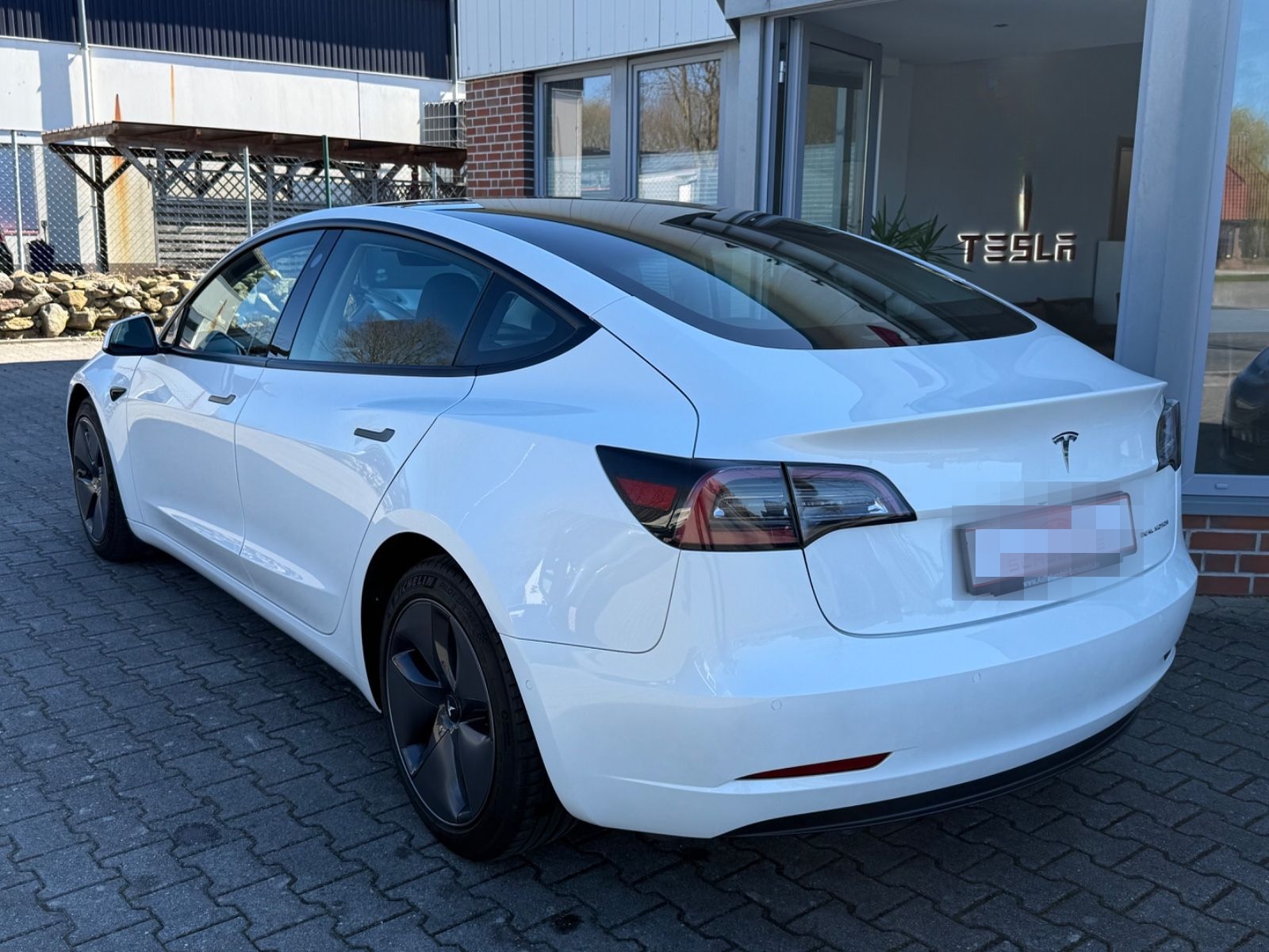 Tesla Model 3 Long-Range  Autopilot  AHK AWD foto 6