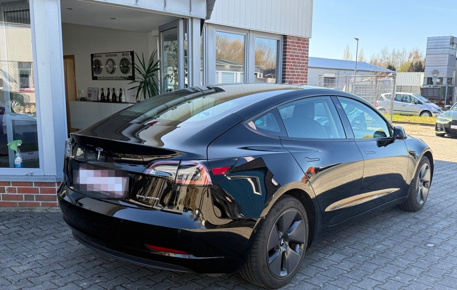 Tesla Model 3 Long-Range Autopilot FSD AWD Wärmepumpe foto 3