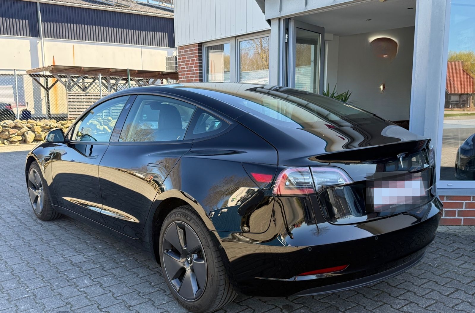 Tesla Model 3 Long-Range Autopilot FSD AWD Wärmepumpe foto 6