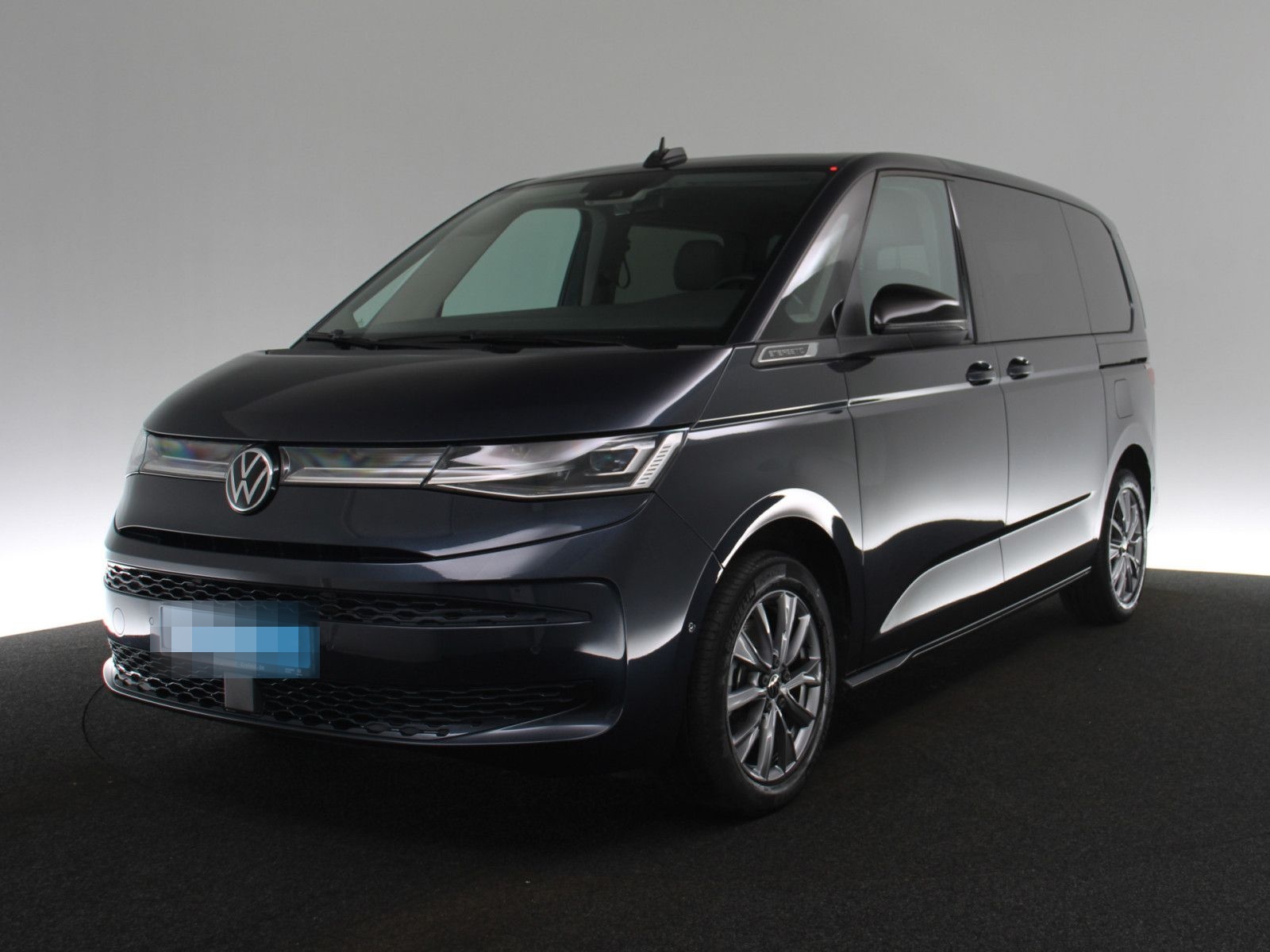 Volkswagen T7 Multivan 1.4 TSI eHybrid Energetic AHK PANO foto 2