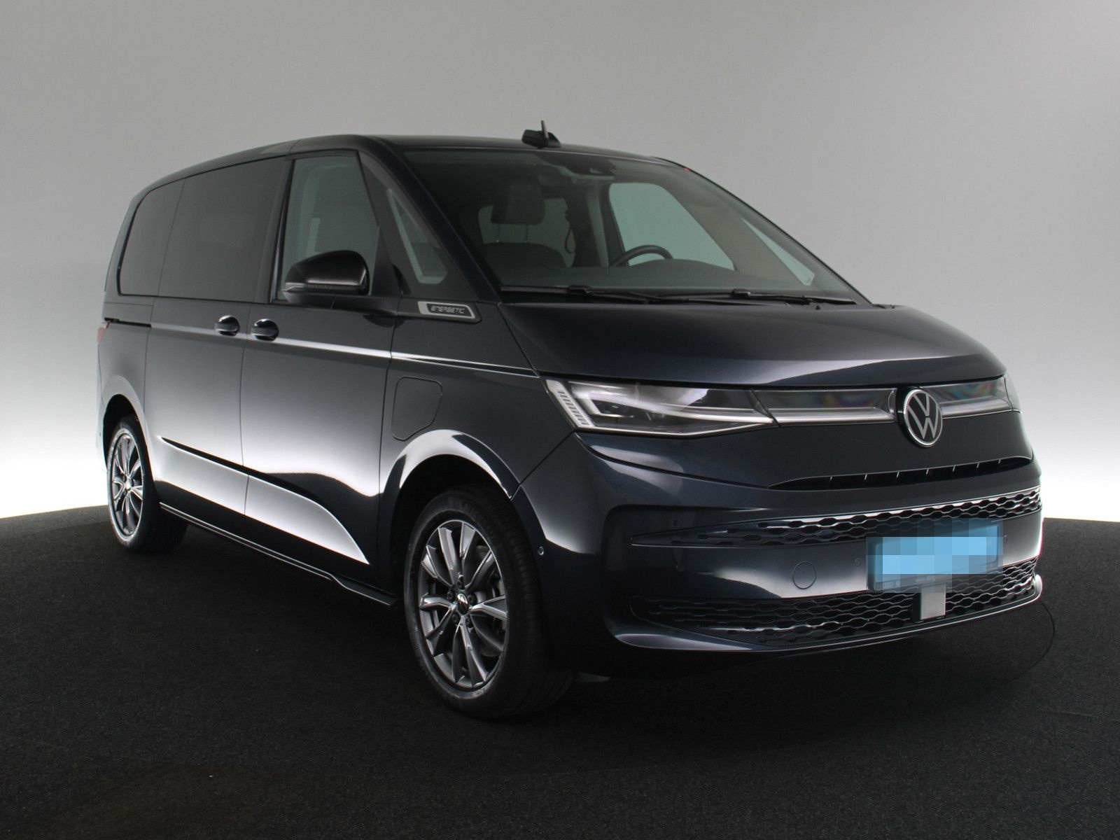 Volkswagen T7 Multivan 1.4 TSI eHybrid Energetic AHK PANO foto 3