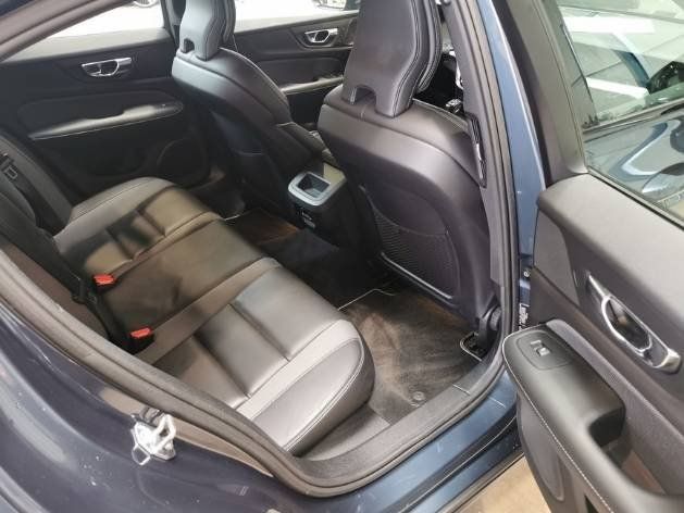 Volvo S60 T4 R Design Aut. foto 7