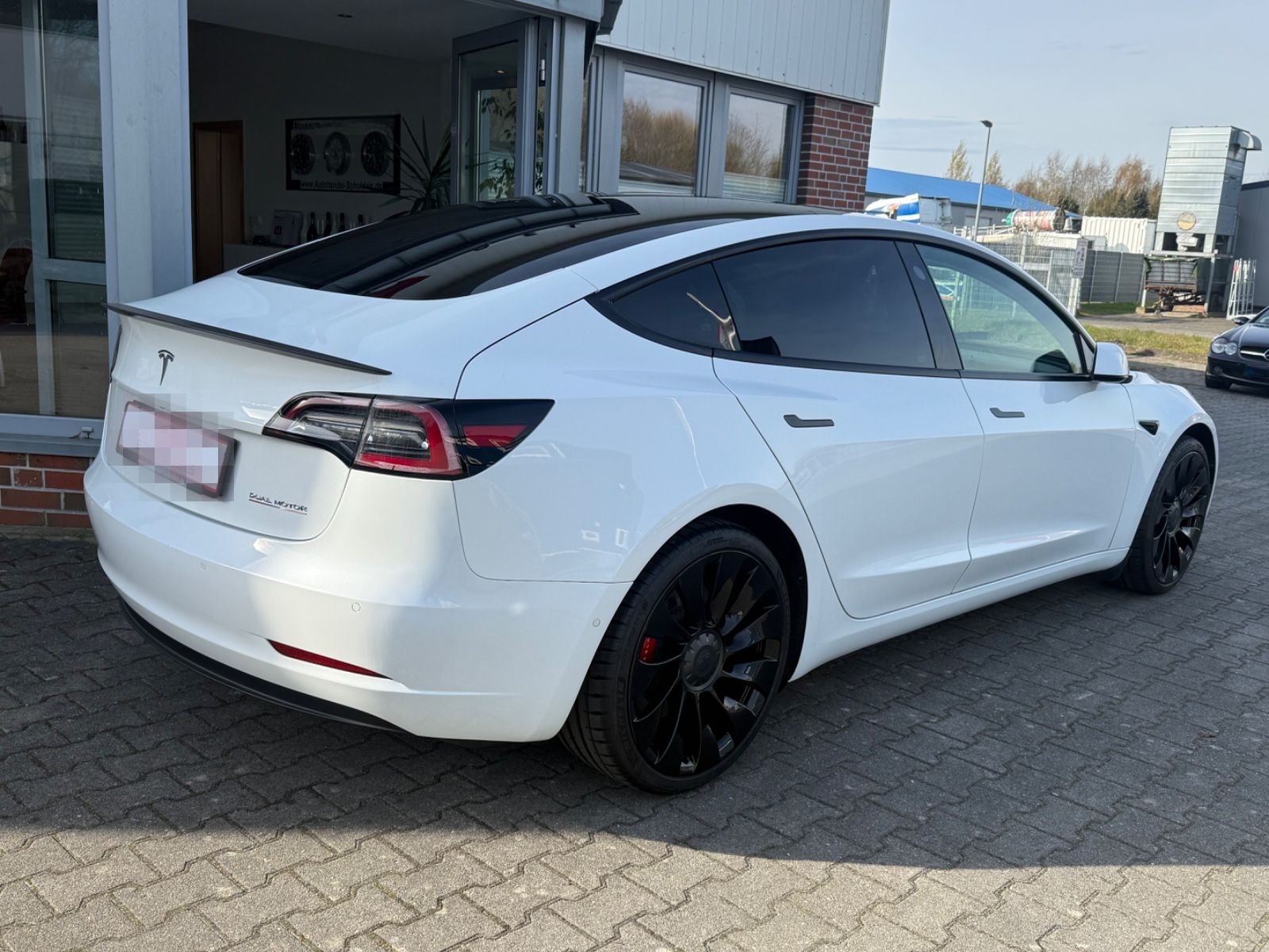 Tesla Model 3  Performance Long-Range FSD AWD foto 3